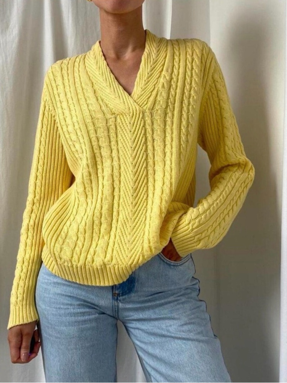 Vintage Cable Knit V-Neck Sweater - Yellow